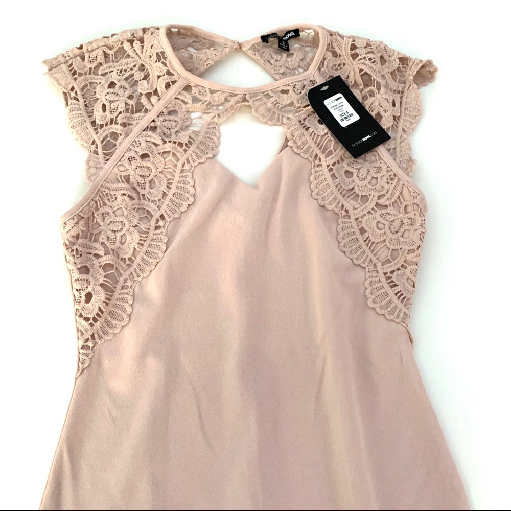 NWT fashion nova lace midi dress